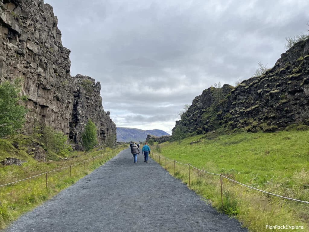 Alamannagja Gorge trail at Thinvellir National Park - a canyon between tectonic plates in Iceland. Visible here with fewer people.