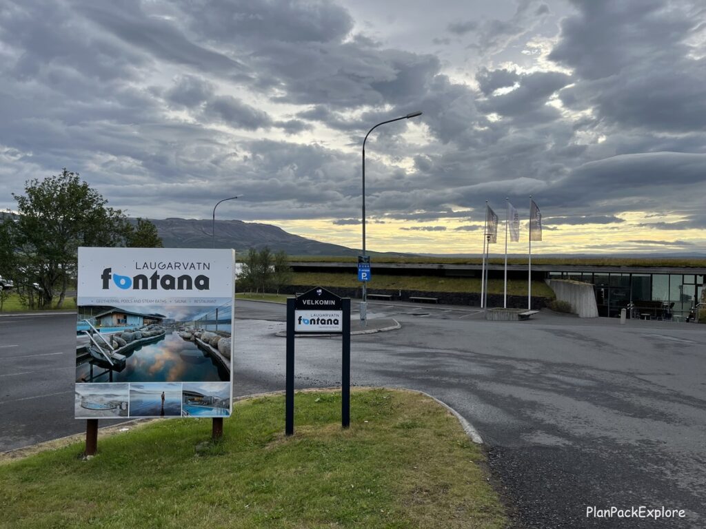 Laufarvatn Fontana Bath Entry sign.