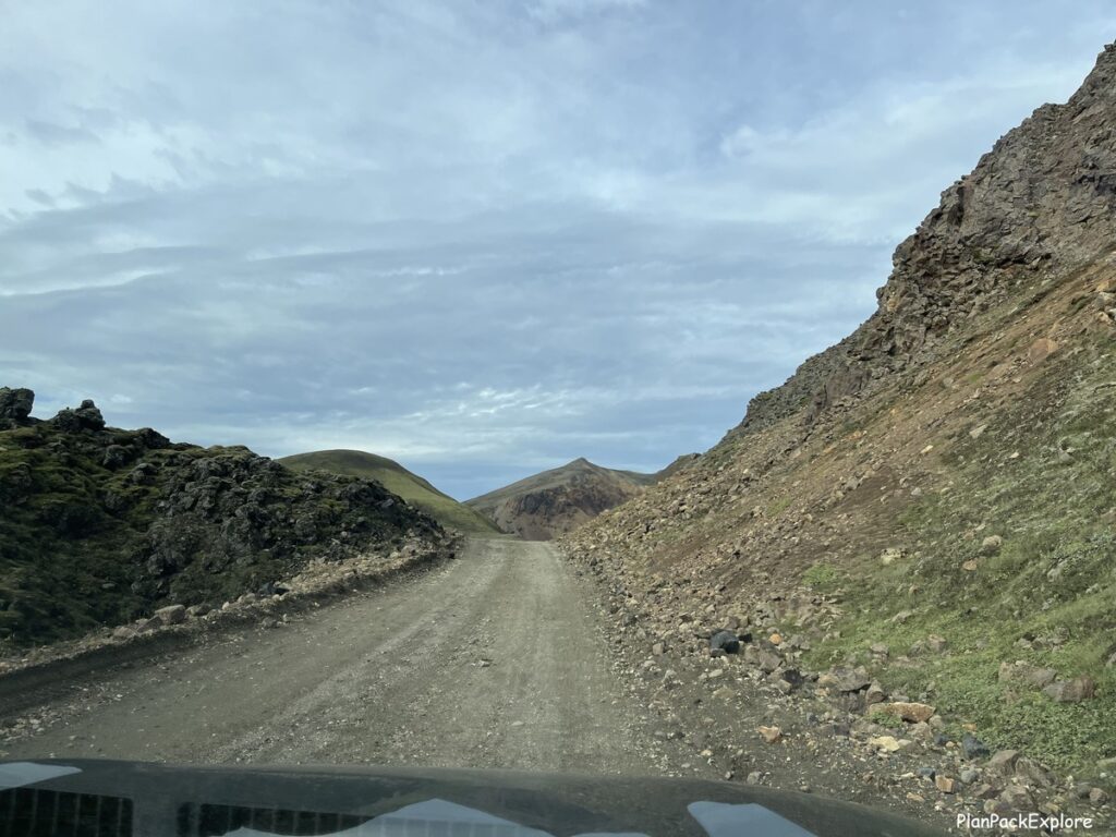 Views from F208 to Landmannalaugar.